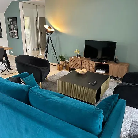 L'escale Du Trianon Apartment *